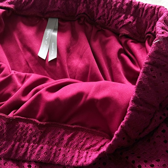 LACE SKIRT, ANEMONE (Wine), SIZE 4X, 24 INCH LENGTH, COTTON NYLON BLEND, POCKETS - Picture 4 of 9